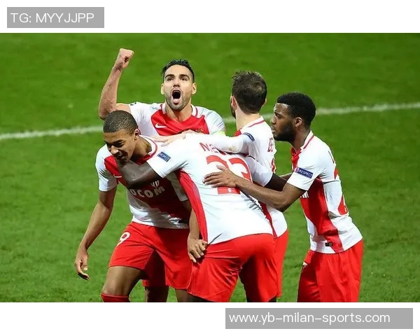 法甲精彩回顾巴黎与摩纳哥双双获胜展现强劲实力